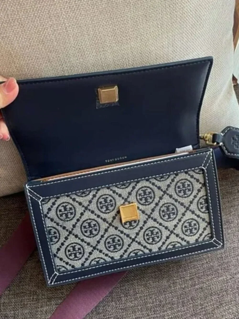 Tory Burch approx there